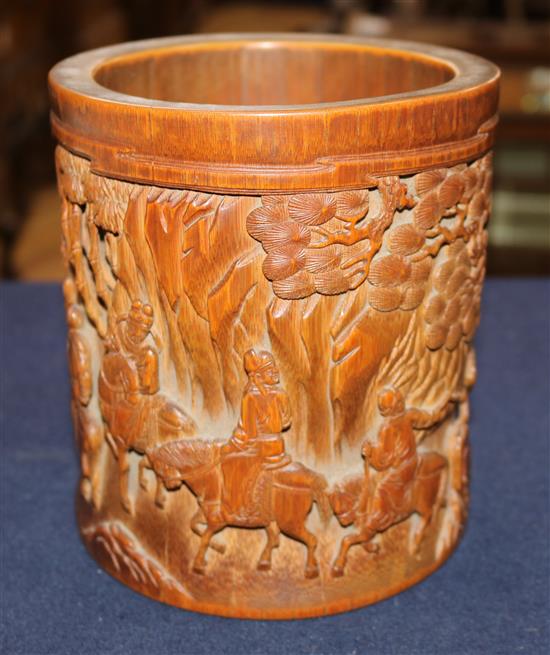 A Chinese bamboo brush pot, Bitong, 16.5cm